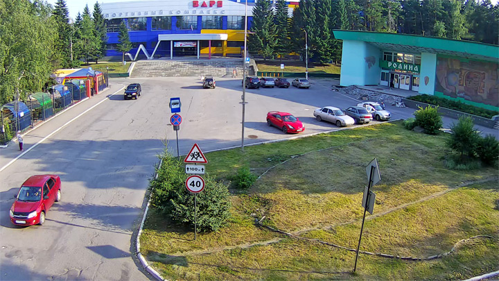 Онлайн веб-камера площади Якова Савченко, Бийск (Бийск, Россия)